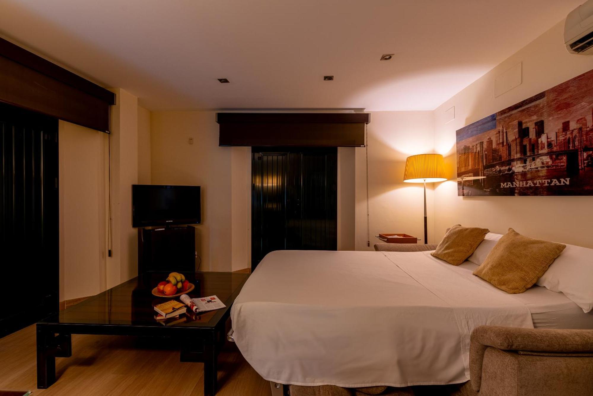 Pyl Apartamento Centro Junto Catedral Севилья Экстерьер фото